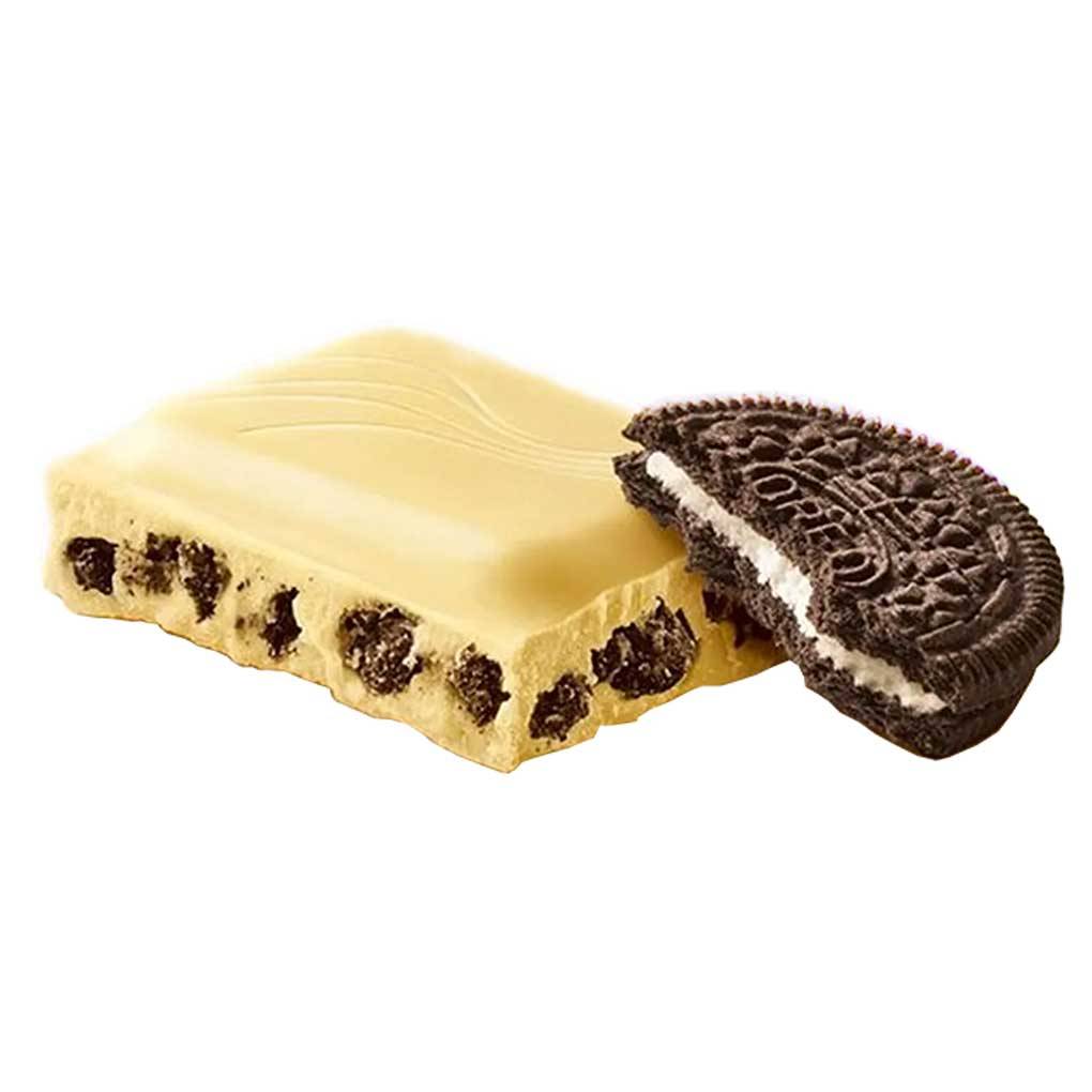 Milka White Chocolate with Oreo Pieces 2