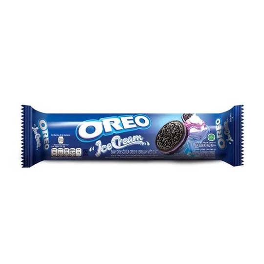 Oreo Chocolate Sandwich Cookies with Blueberry Ice Cream Filling 1